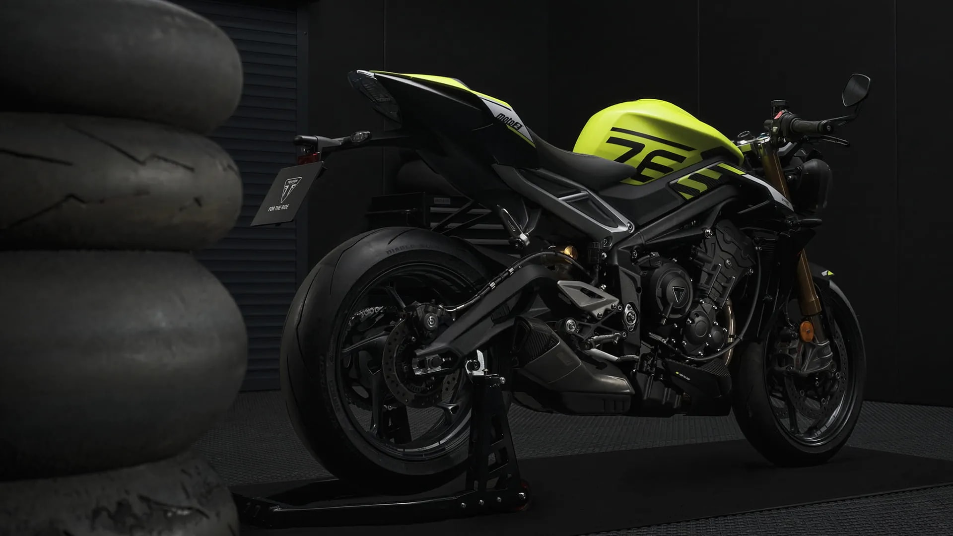 Triumph 675 hot sale moto2